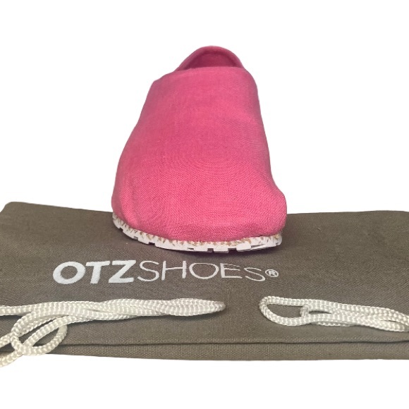 🔥NEW OTZ 300GMS UNISEX LINEN Shoes in Fuchsia (pink) NWT - Picture 4 of 16